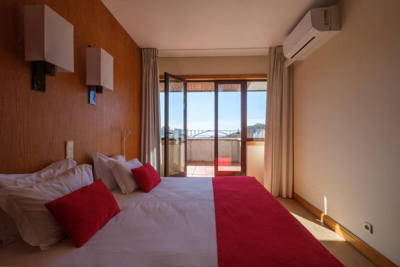 Vilar Oporto Hotel Exterior photo