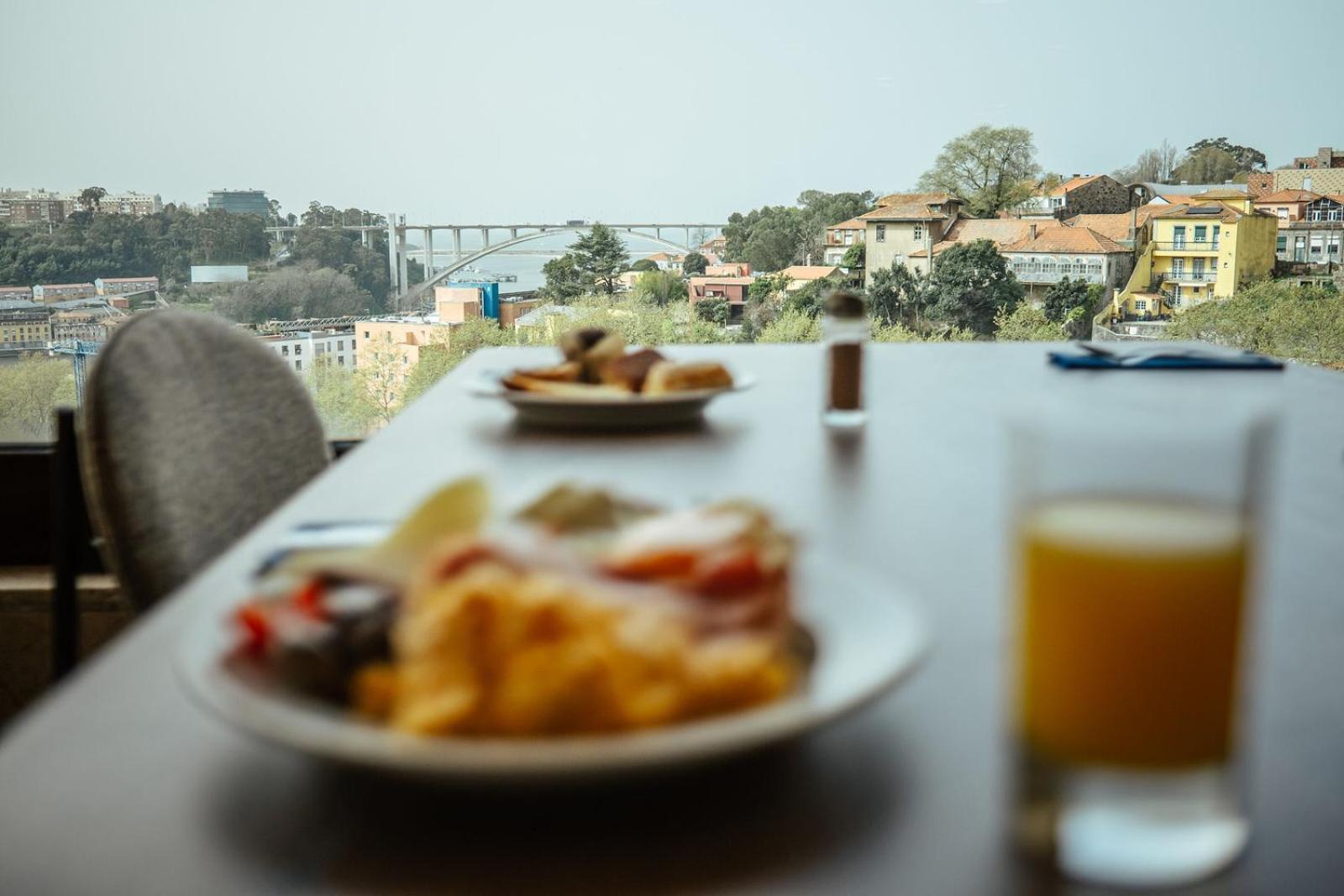 Vilar Oporto Hotel Exterior photo